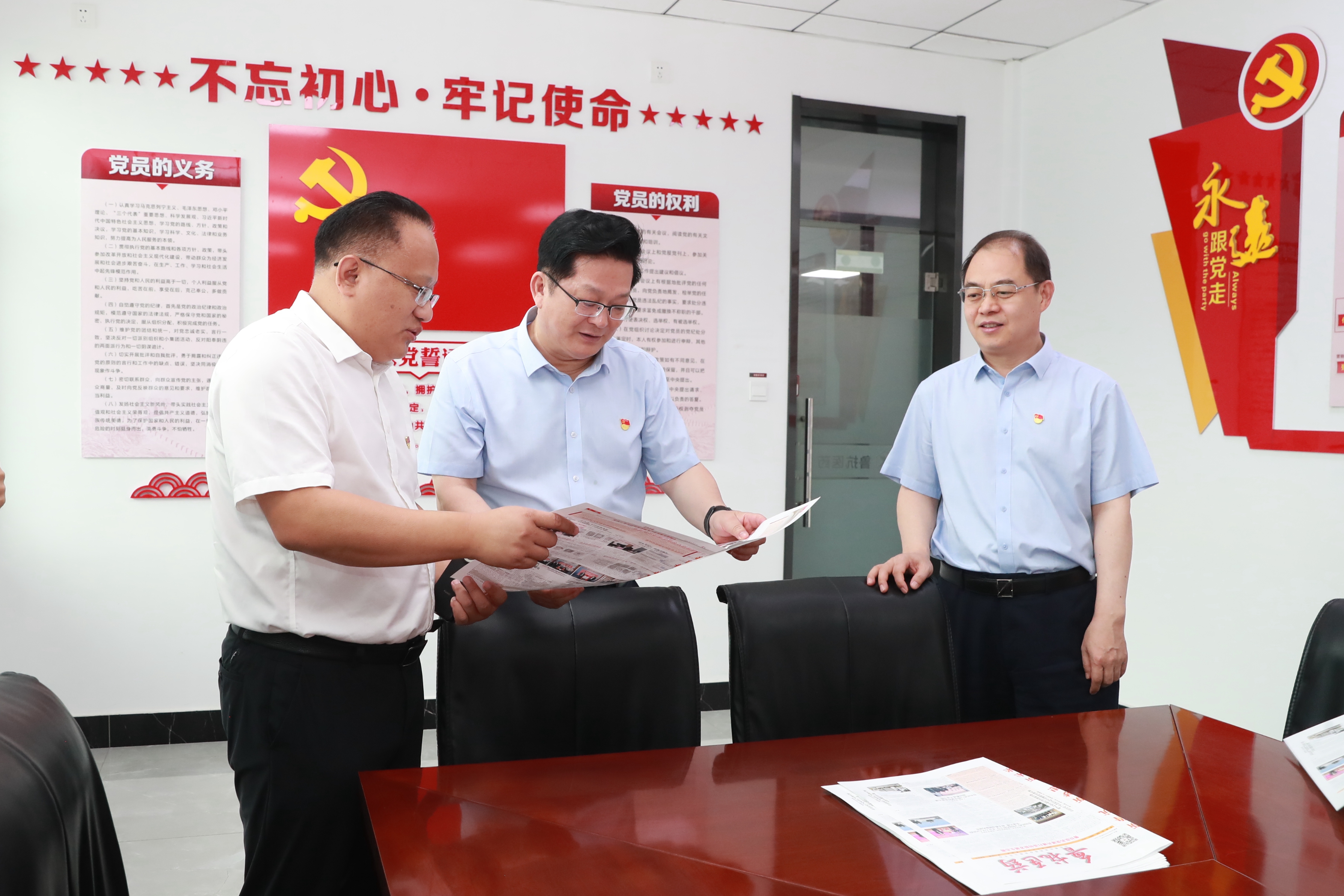 ah4i8125 ah4i8125.jpg